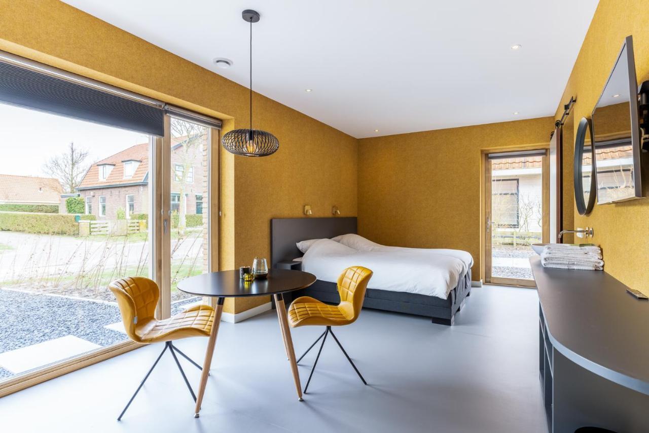 Breeze Ameland Hotel ฮอลลุม ภายนอก รูปภาพ